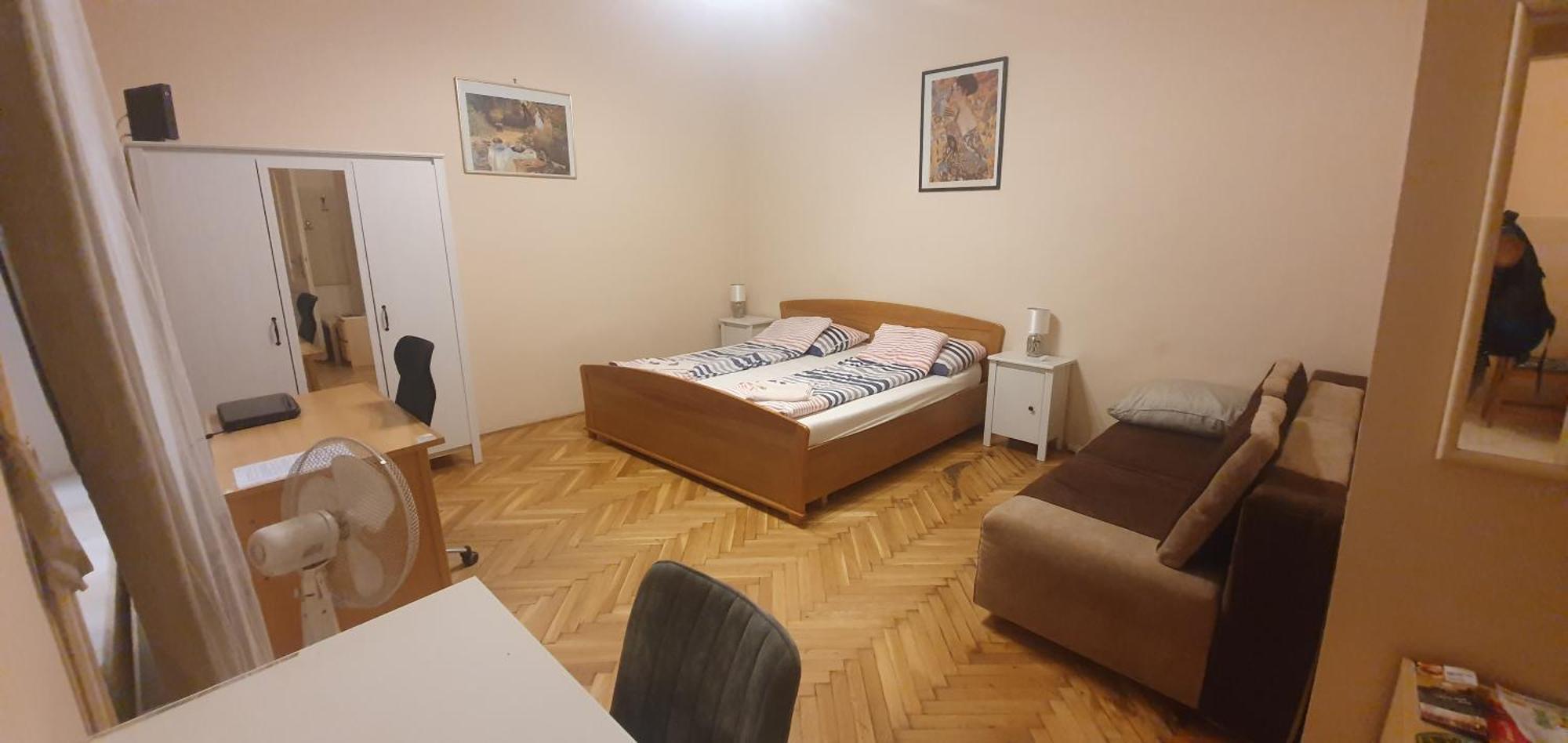 Garibaldi Apartment